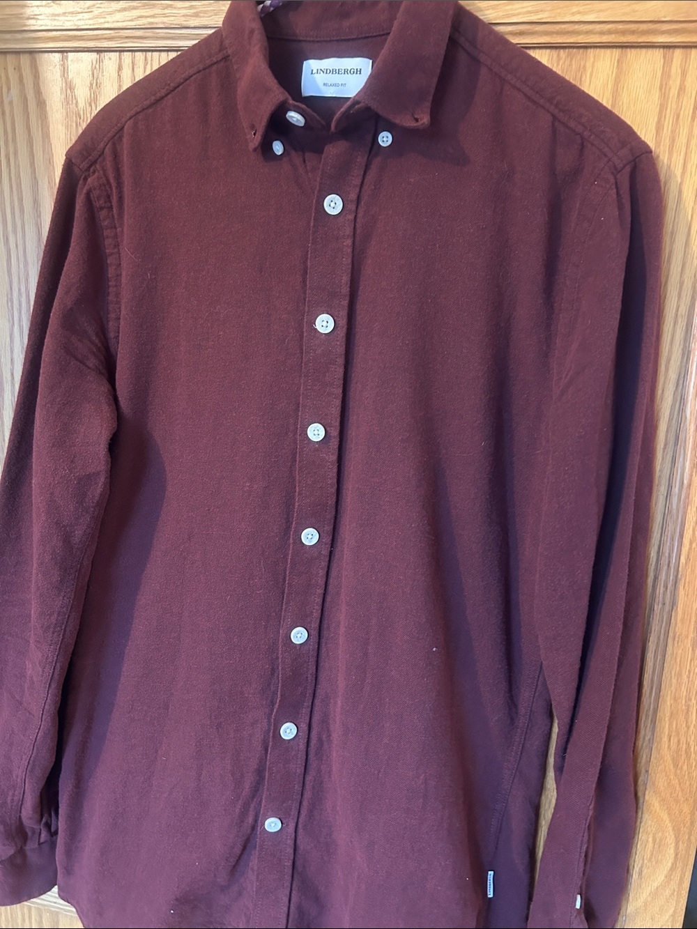 Lindbergh Men's Long-Sleeve Button-Down Shirt in Burgundy